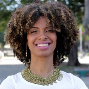 Meet your Posher, Amalia